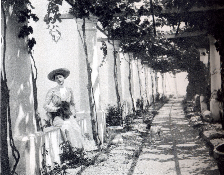 Princess Marie Louise of Hannover beneath the newly planted pergola