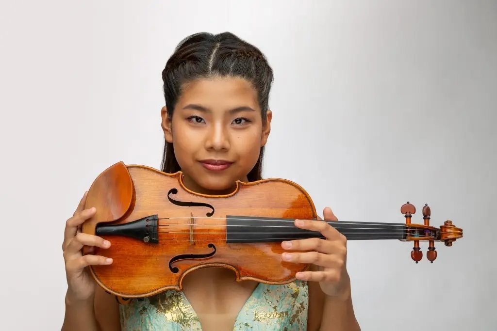 Friday July 31st at 8 p.m. Paganini Prize Concert featuring Rino Yoshimoto, violin, and Sergei Redkin, piano