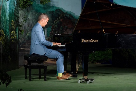 Magnus Svensson, pianist